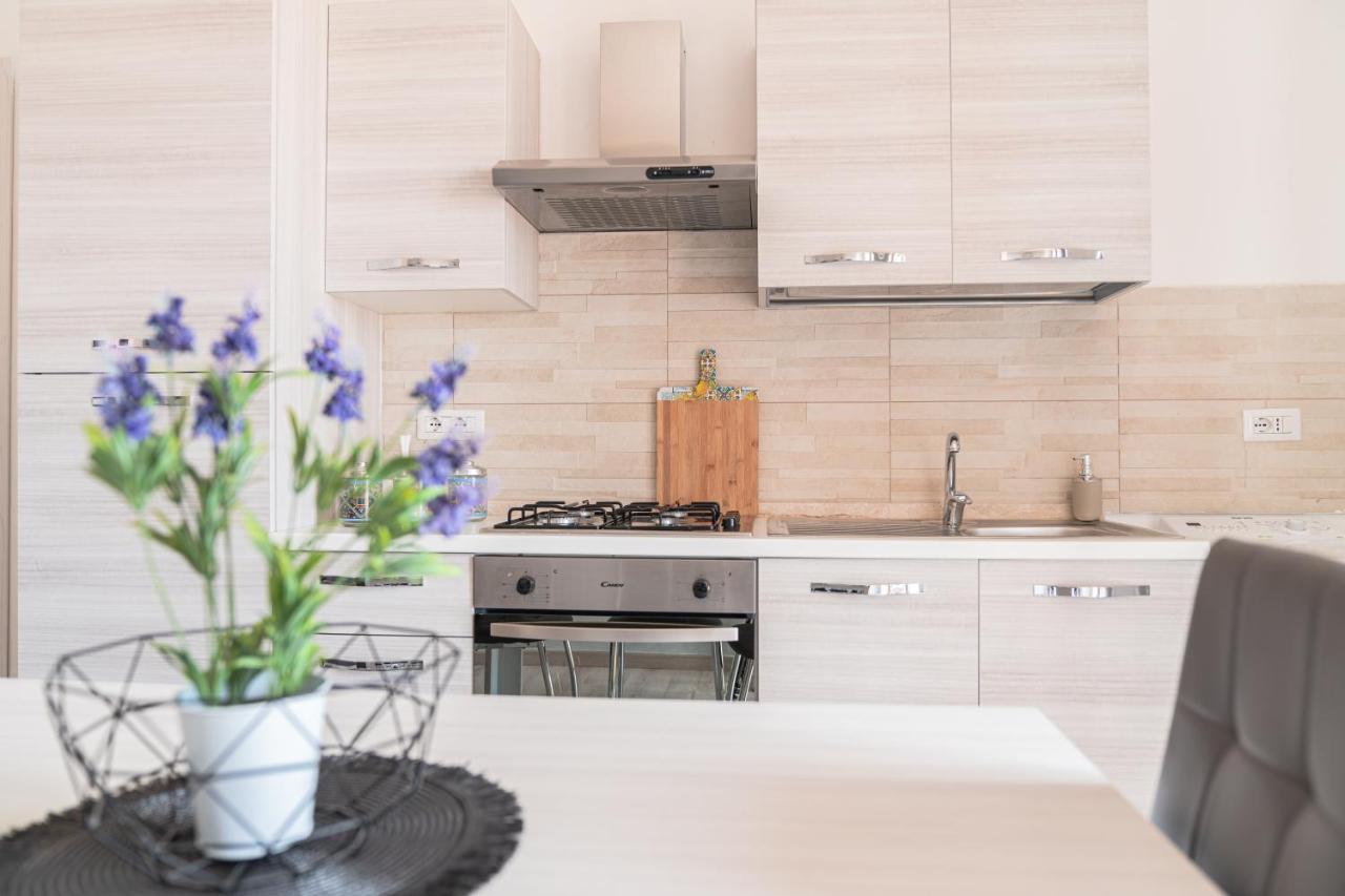 Almi - Guest Apartment Порто Торес Екстериор снимка